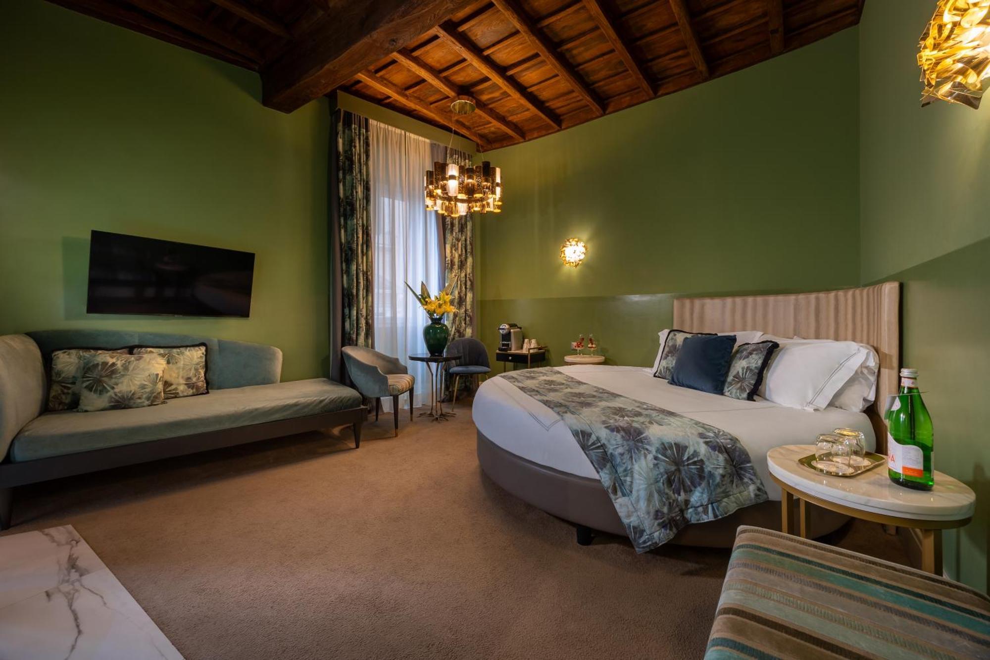 Torre Argentina Relais - Residenze Di Charme Gasthof